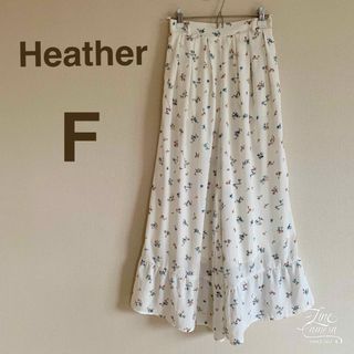 ヘザー(heather)のヘザー ワイドパンツ 花柄 フレアパンツ ホワイト 白 フリル 裏地あり 古着(その他)