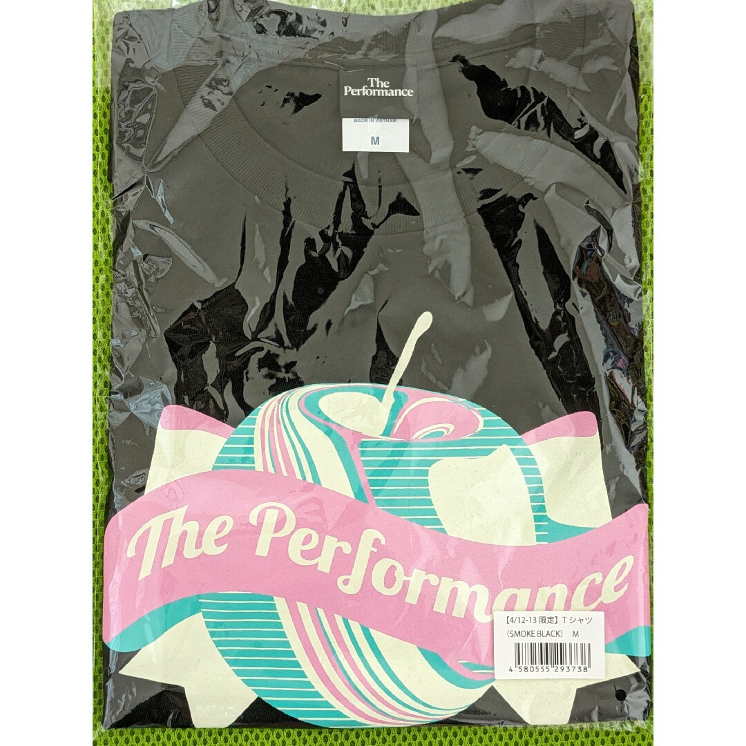 The Performance  【4/12-13限定】Tシャツ Mサイズ エンタメ/ホビーのタレントグッズ(ミュージシャン)の商品写真