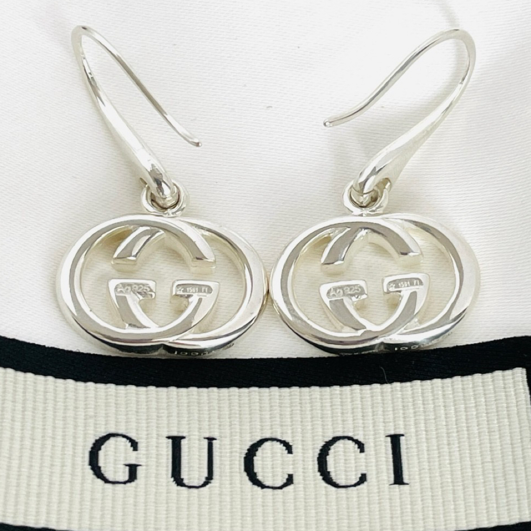 Gucci(グッチ)の極美品☆GUCCI グッチ インターロッキングG フックピアス シルバー 925 レディースのアクセサリー(ピアス)の商品写真