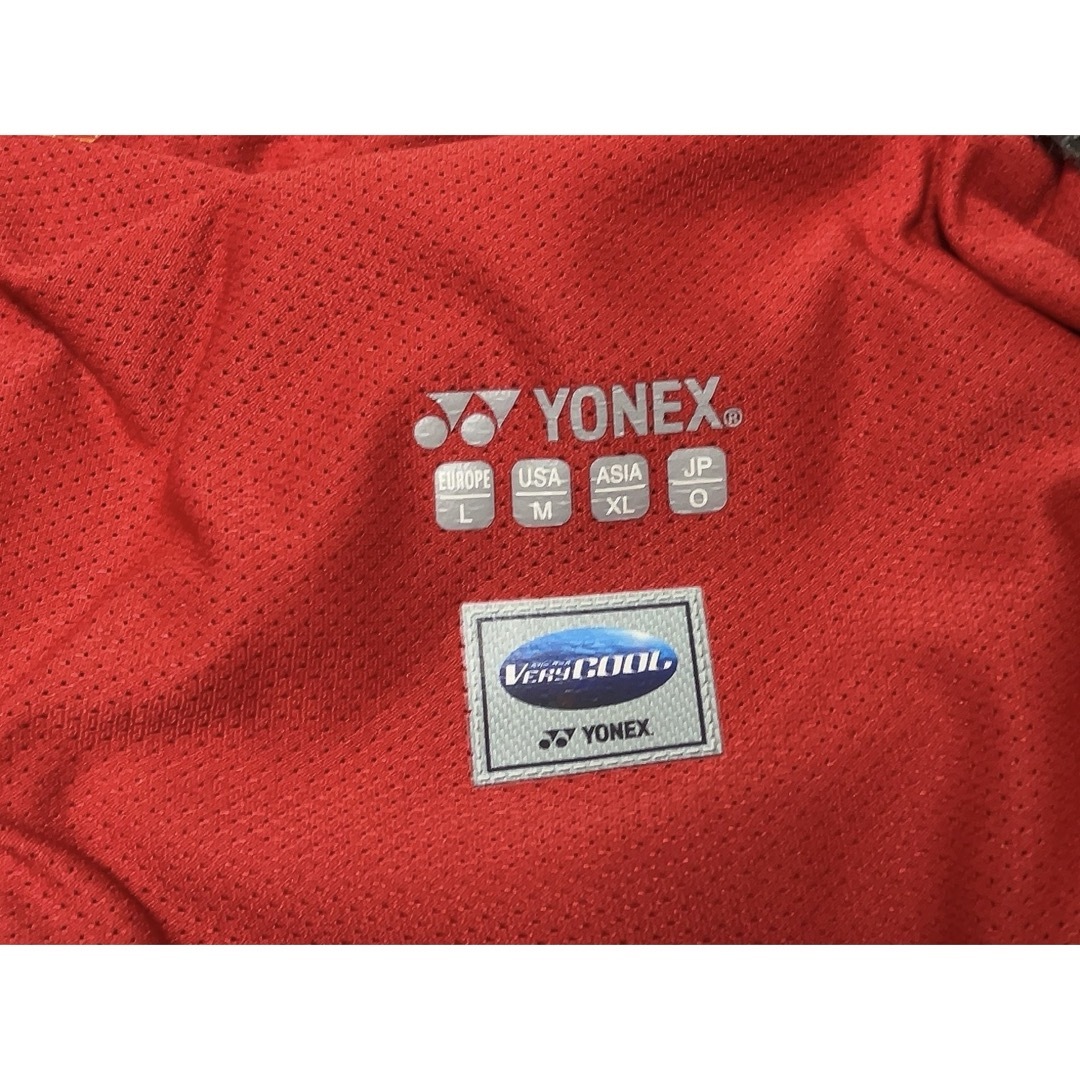 YONEX(ヨネックス)のヨネックス　ハーフパンツ　赤白 スポーツ/アウトドアのスポーツ/アウトドア その他(バドミントン)の商品写真