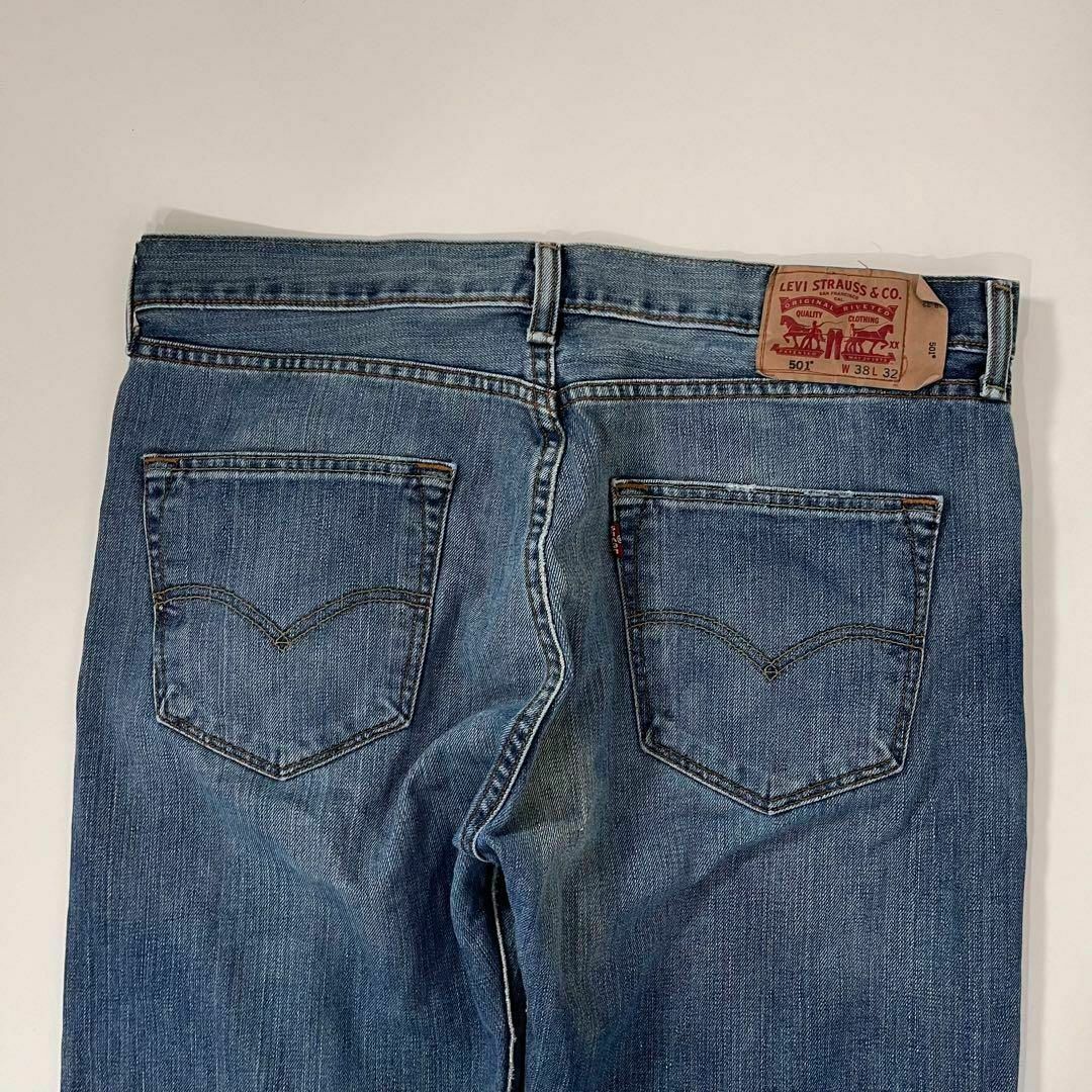 Levi's(リーバイス)のリーバイス 501 色落ち ヒゲ デニム w38 L32 大きいサイズ 古着 メンズのパンツ(デニム/ジーンズ)の商品写真