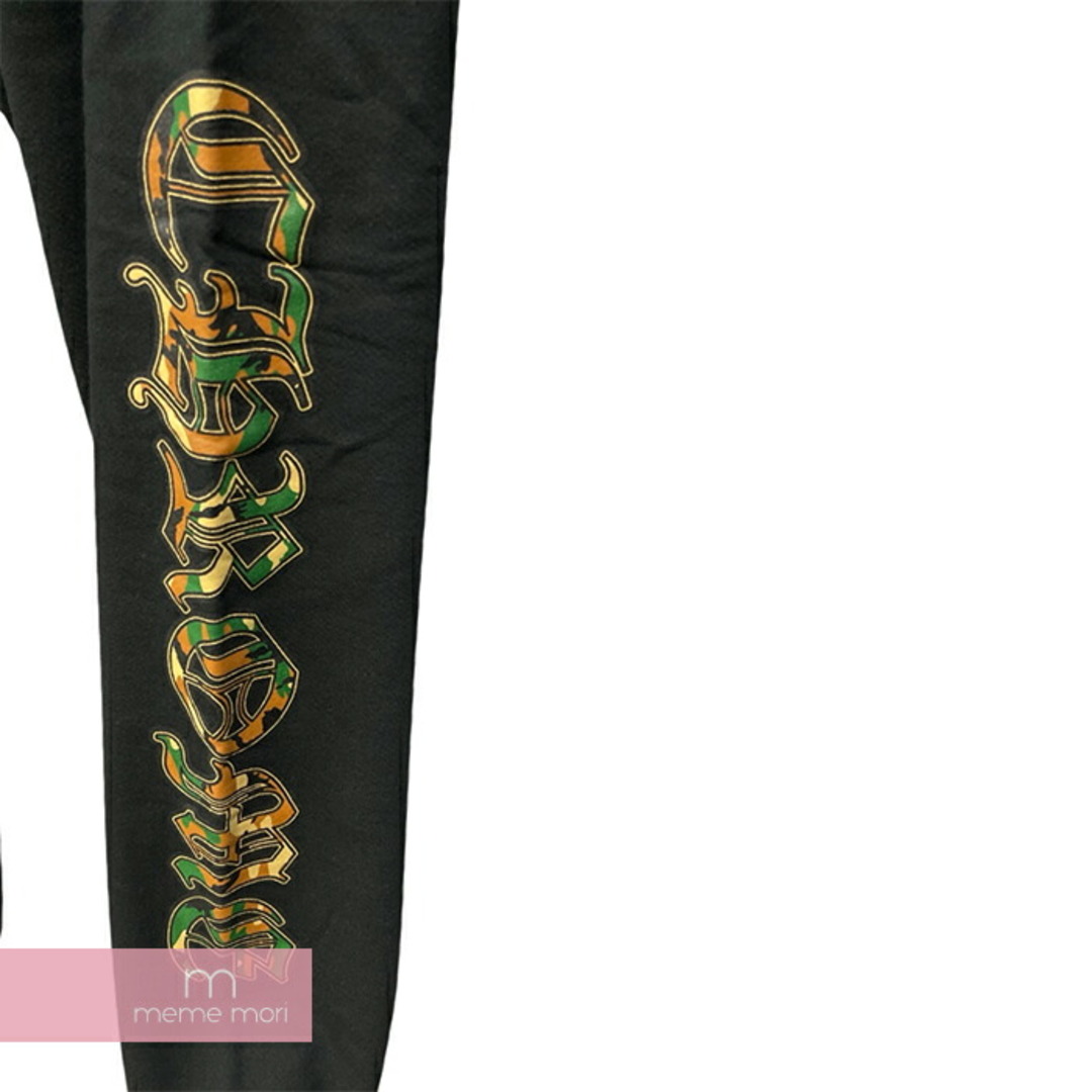 Chrome Hearts(クロムハーツ)のCHROME HEARTS Old English Camouflage Logo Sweat Pant クロムハーツ オールドイングリッシュ カモフラ ロゴスウェットパンツ 裏起毛パンツ サイズS 【240420】【新古品】【me04】 メンズのスーツ(スラックス/スーツパンツ)の商品写真