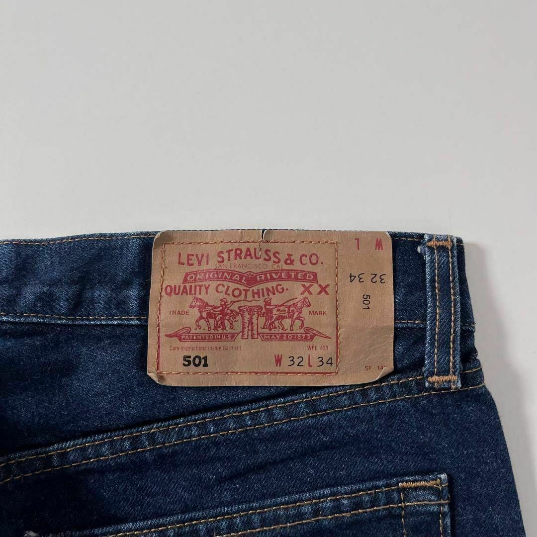 Levi's(リーバイス)の美品 濃紺 カナダ製 リーバイス 501 デニム w32 L34 00s 古着 メンズのパンツ(デニム/ジーンズ)の商品写真