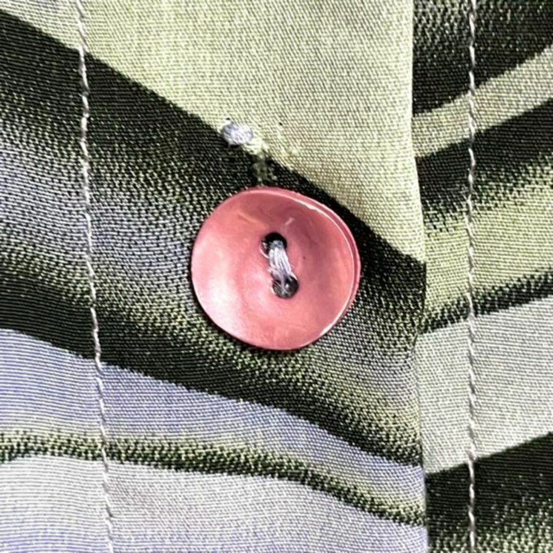 激レア◎90s◎長袖シャツ◎黒×緑×紫◎くすみカラー◎シェルボタン◎左右非対称柄 メンズのトップス(Tシャツ/カットソー(七分/長袖))の商品写真