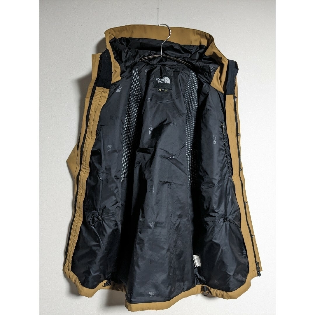 THE NORTH FACE(ザノースフェイス)のノースフェイス マウンテンライトジャケット メンズ Ｍサイズ NP11834 メンズのジャケット/アウター(マウンテンパーカー)の商品写真