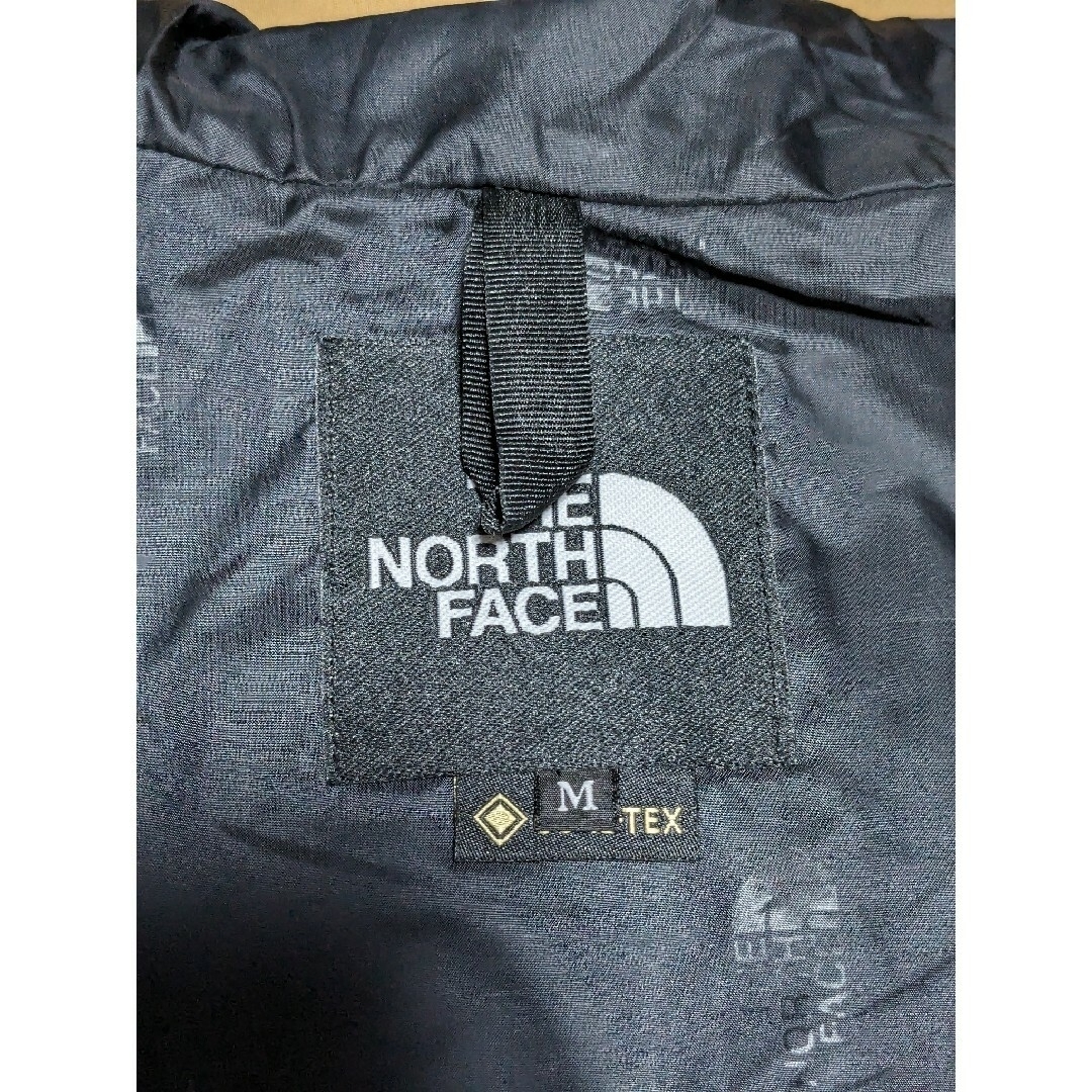 THE NORTH FACE(ザノースフェイス)のノースフェイス マウンテンライトジャケット メンズ Ｍサイズ NP11834 メンズのジャケット/アウター(マウンテンパーカー)の商品写真