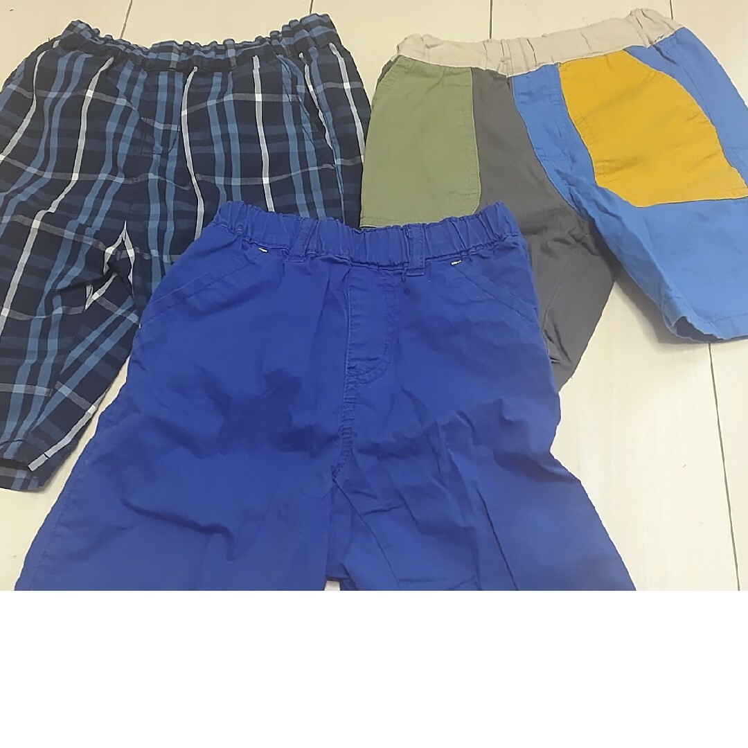 UNIQLO(ユニクロ)の【3year 100サイズ】ハーフパンツ キッズ/ベビー/マタニティのキッズ服男の子用(90cm~)(パンツ/スパッツ)の商品写真