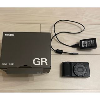 リコー(RICOH)のRICOH GR III(コンパクトデジタルカメラ)