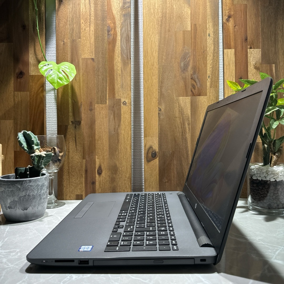 HP - HP 250 G6☘️Corei5第7世代 ☘️SSD256GB☘️メモリ8GBの通販 by HP - HP 250 G6☘️Corei5第7世代 ☘️SSD256GB☘️メモリ8GBの通販 by