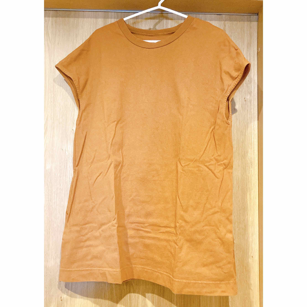 しまむら(シマムラ)のシャンブル購入　チュニック丈スリットTシャツ レディースのトップス(Tシャツ(半袖/袖なし))の商品写真