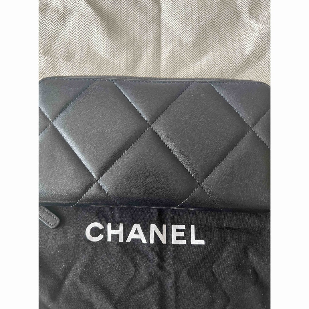 CHANEL(シャネル)のCHANEL 長財布 19 ディズヌフ ラムスキン メンズのファッション小物(長財布)の商品写真