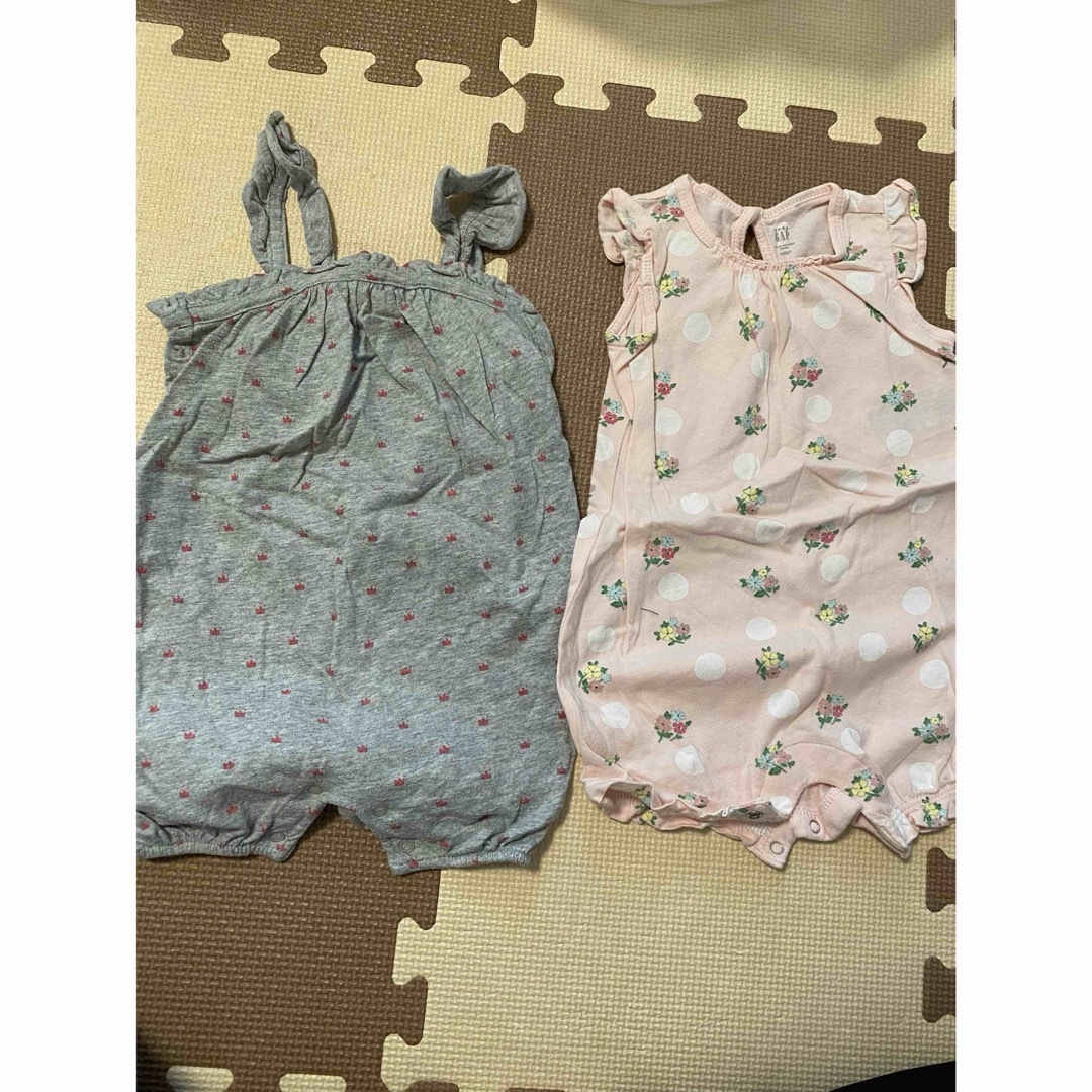 babyGAP(ベビーギャップ)のgap 6-12m キッズ/ベビー/マタニティのベビー服(~85cm)(カバーオール)の商品写真