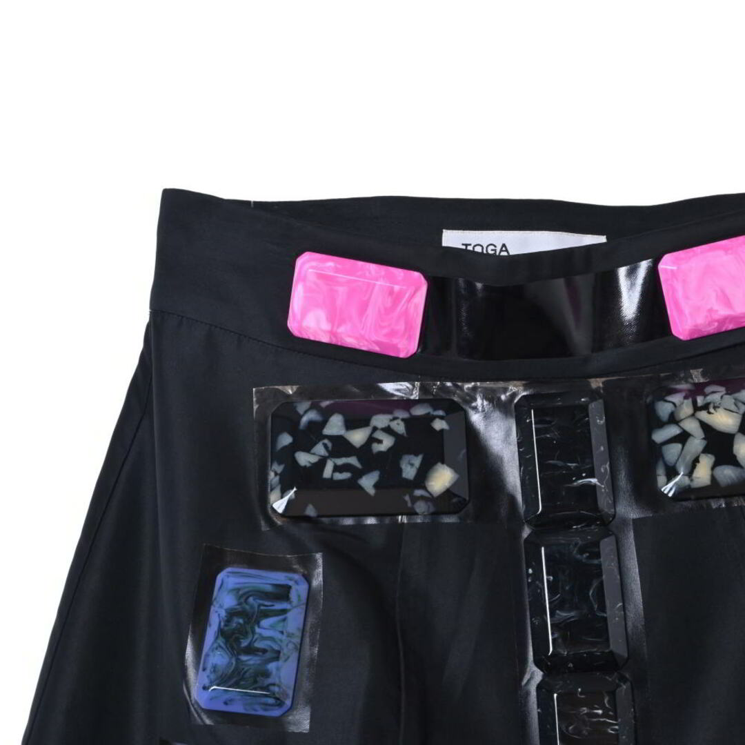 TOGA(トーガ)のTOGA パーツ付き  スカート レディースのスカート(ひざ丈スカート)の商品写真
