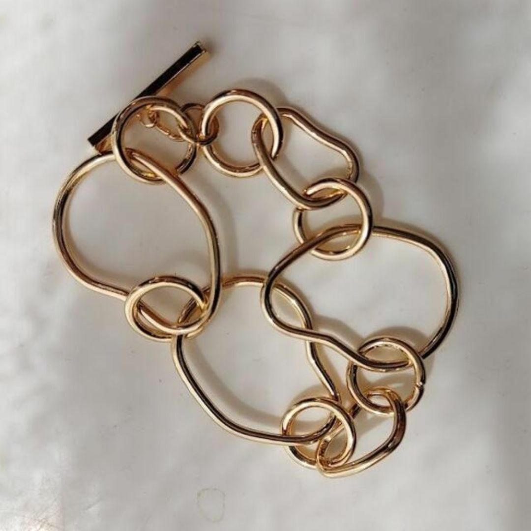 TODAYFUL(トゥデイフル)の【ゴールド】metal hollow link bracelet RB017 レディースのアクセサリー(ブレスレット/バングル)の商品写真