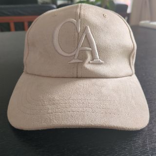 アパルトモンドゥーズィエムクラス(L'Appartement DEUXIEME CLASSE)のアパルトモン　グッドグリーフState Name CAP ベージュ(キャップ)