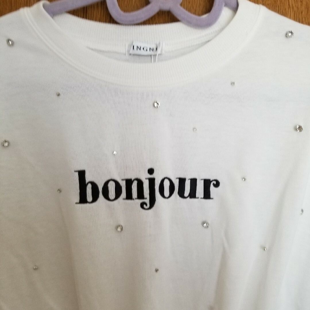 INGNI(イング)のイング　裾結びラインストーン付ロゴT レディースのトップス(Tシャツ(半袖/袖なし))の商品写真