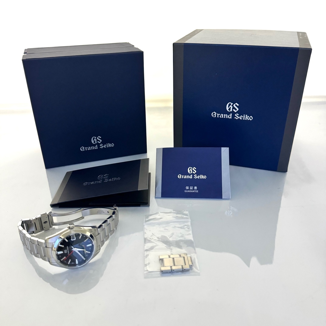 Grand Seiko(グランドセイコー)の【美品】グランドセイコー　ヘリテージコレクション　GMT　SBGN013　9F86-0AF0　クォーツ　デイト表示　黒 メンズの時計(腕時計(アナログ))の商品写真