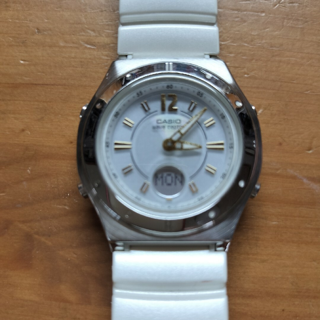 CASIO(カシオ)のCASIO(カシオ) 腕時計 wave ceptor(ウェーブセプター) レディースのファッション小物(腕時計)の商品写真
