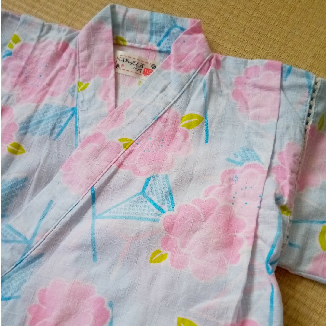 女の子🌸八重桜柄甚平【size110】 キッズ/ベビー/マタニティのキッズ服女の子用(90cm~)(甚平/浴衣)の商品写真