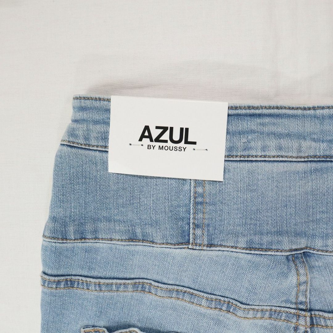 AZUL by moussy(アズールバイマウジー)の未使用 アズールバイマウジー ハイウエストボタンデニムスキニー Mサイズ レディースのパンツ(デニム/ジーンズ)の商品写真