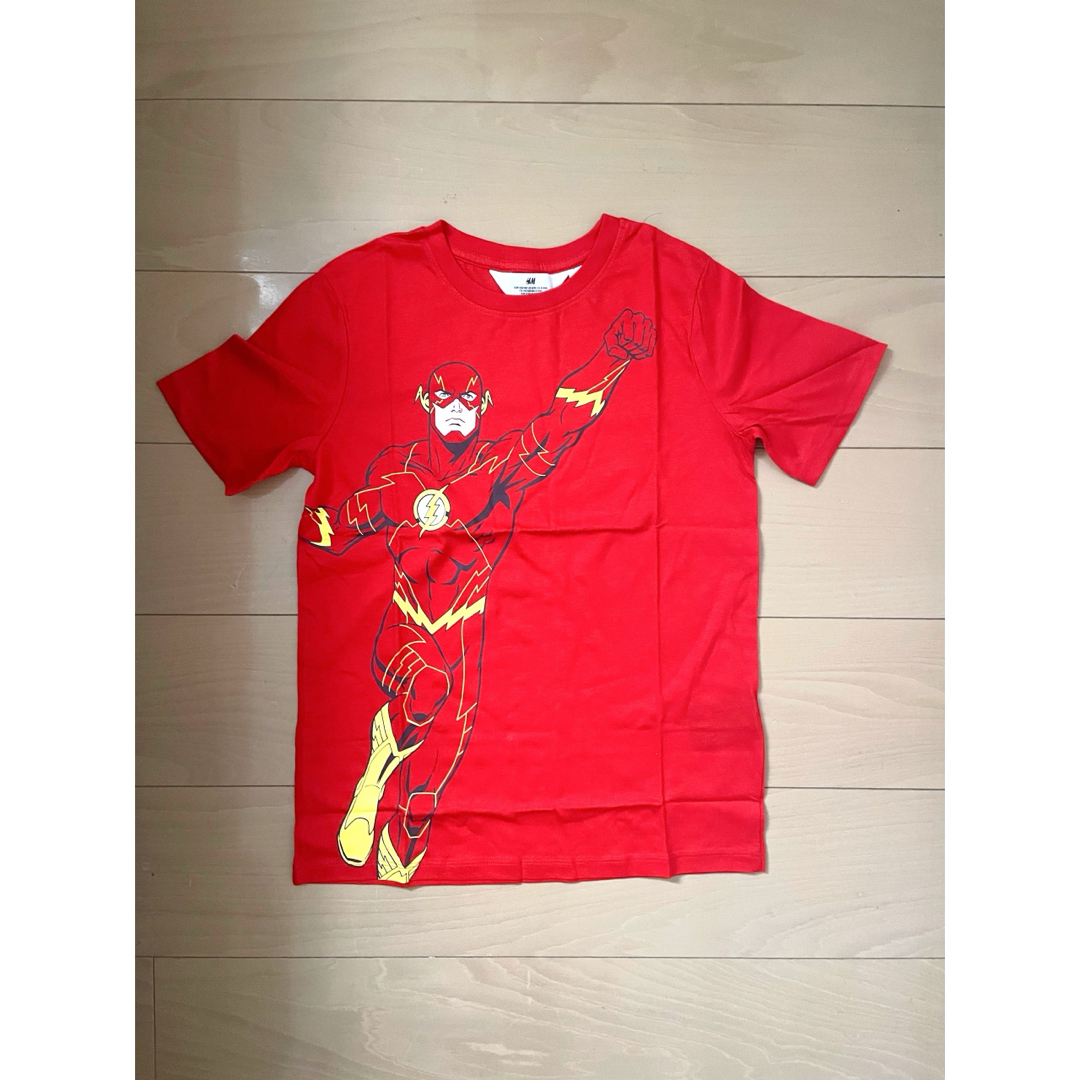 H&M(エイチアンドエム)のmarvel 半袖Tシャツ キッズ/ベビー/マタニティのキッズ服男の子用(90cm~)(Tシャツ/カットソー)の商品写真