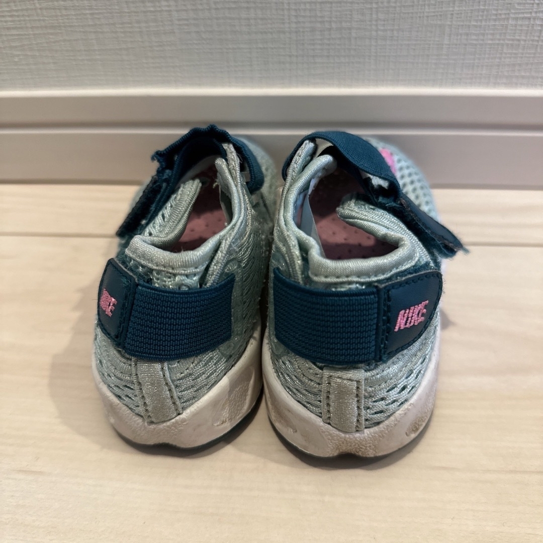 NIKE(ナイキ)のNIKE エアリフト キッズ/ベビー/マタニティのベビー靴/シューズ(~14cm)(サンダル)の商品写真