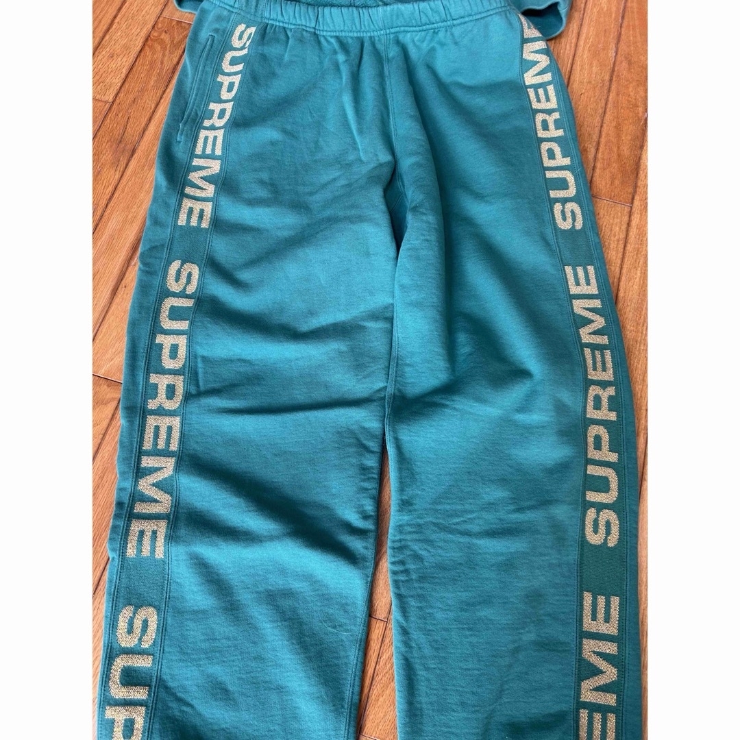 Supreme(シュプリーム)のSupreme 20SS Metallic Rib Sweatpant メンズのパンツ(ワークパンツ/カーゴパンツ)の商品写真