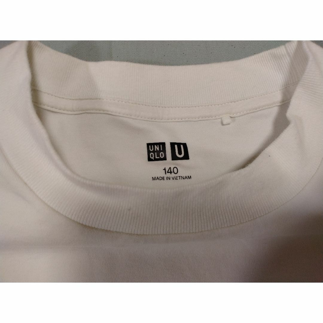 UNIQLO(ユニクロ)のユニクロ UNIQLO キッズ  長袖 Tシャツ  140 キッズ/ベビー/マタニティのキッズ服男の子用(90cm~)(Tシャツ/カットソー)の商品写真