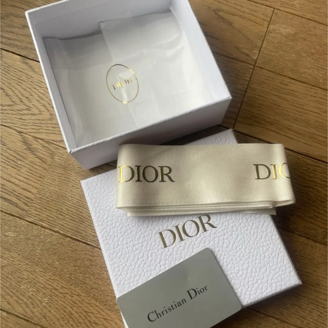 Christian Dior(クリスチャンディオール)の正規 Dior ディオール box 空箱 ラッピング ギフトボックス リボン インテリア/住まい/日用品のオフィス用品(ラッピング/包装)の商品写真