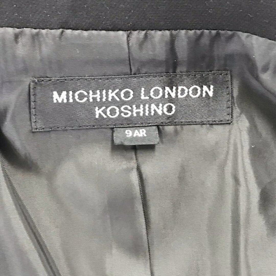 MICHIKO LONDON(ミチコロンドン)の『USED』 MICHIKO LONDON ミチコロンドン  セットアップ ポリエステル  スーツ フォーマル ブラック サイズ9AR レディース【中古】 レディースのレディース その他(セット/コーデ)の商品写真