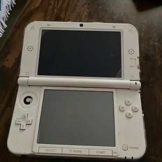 ニンテンドー3DS(ニンテンドー3DS)のニンテンドー3DS LL(携帯用ゲーム機本体)