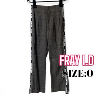 フレイアイディー(FRAY I.D)のFRAY I.D ♥ 激かわ コラボ チェック ライン ストレートワイドパンツ(カジュアルパンツ)