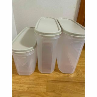 タッパーウェア(TupperwareBrands)のタッパーウエア　スーパーオーバル(容器)