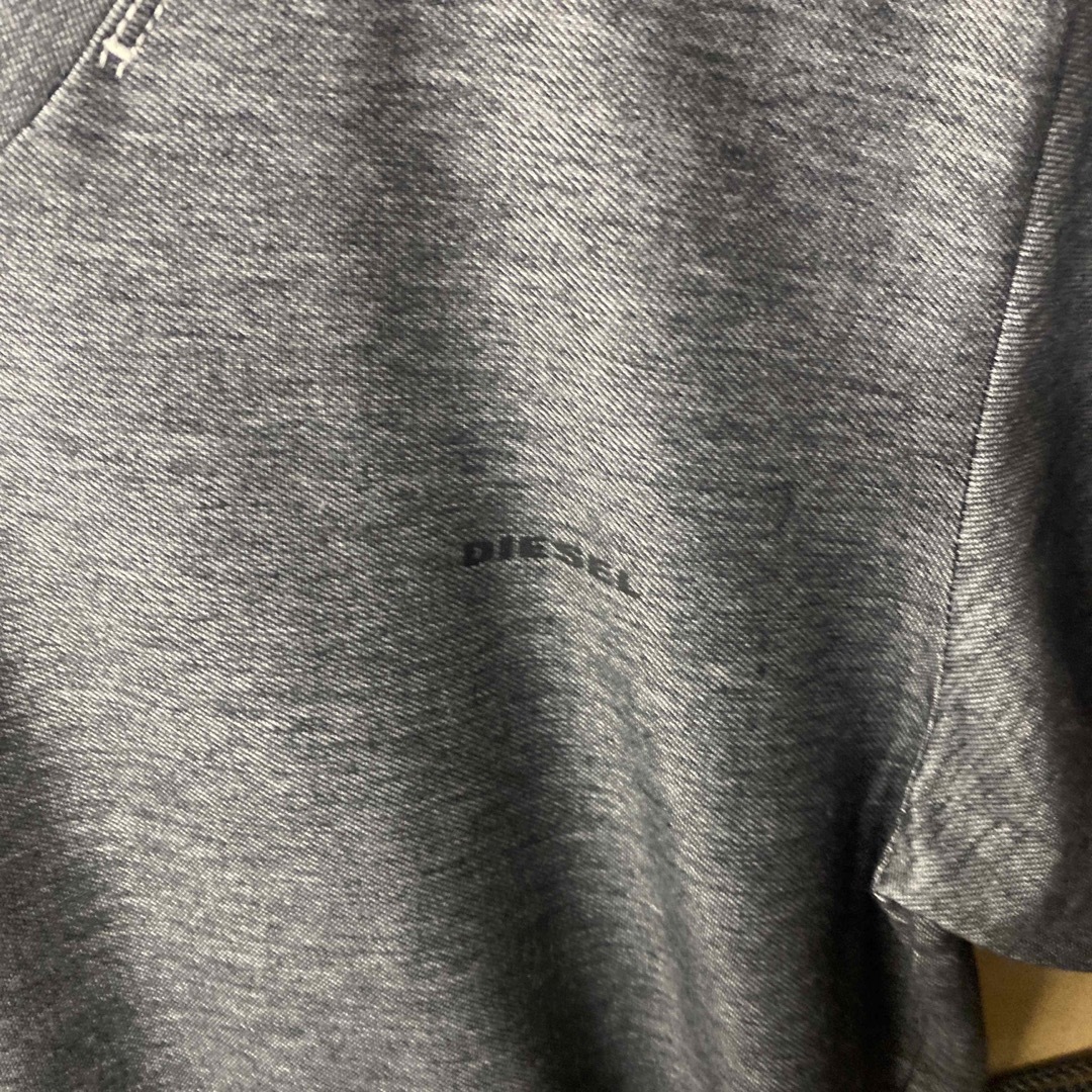 DIESEL(ディーゼル)の【新品】DIESEL Vネック アンダーTシャツ Lサイズ メンズのトップス(Tシャツ/カットソー(半袖/袖なし))の商品写真