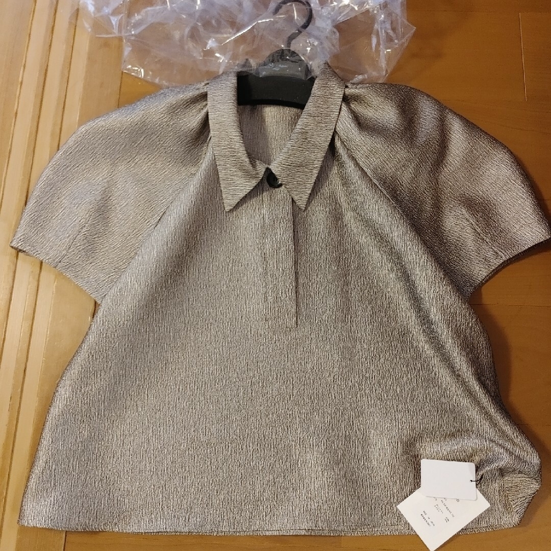 マチャット machatt メタリックパフブラウス(ゴールド) マチャット machatt メタリックパフブラウス(ゴールド)