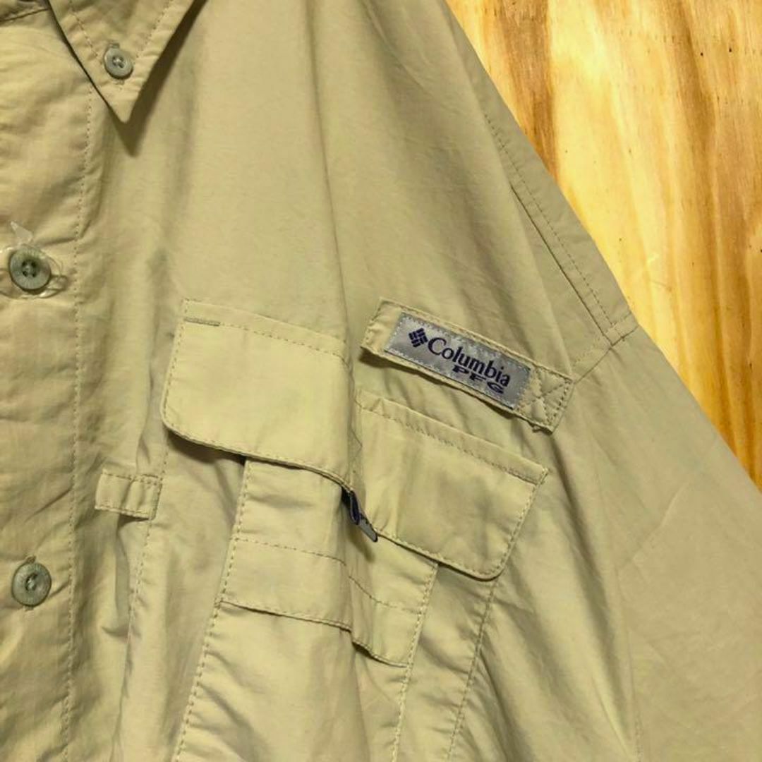 Columbia(コロンビア)のコロンビア ベージュ USA古着 90s 半袖 フィッシングシャツ PFG 釣り メンズのトップス(シャツ)の商品写真