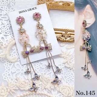 No.145* ビジューピアス　フラワー　リボン　蝶々　デザインチャーム(ピアス)