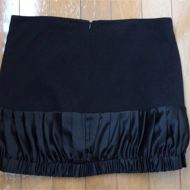 BCBGMAXAZRIA(ビーシービージーマックスアズリア)のけいちゃん様専用 BCBG マックスアズリア バルーンスカート レディースのスカート(ミニスカート)の商品写真