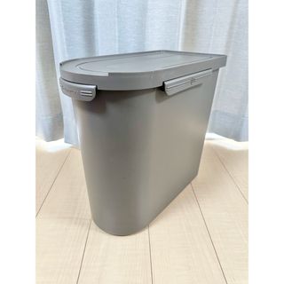 タッパーウェア(TupperwareBrands)のタッパーウェア キッチンキーパー 米びつ 保存容器 24リットル(キッチン収納)