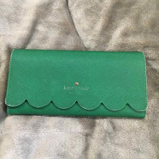 ケイトスペードニューヨーク(kate spade new york)のケイトスペード　長財布　ユーズド(財布)