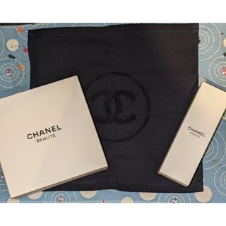 シャネル(CHANEL)のChanel ピンクサークルポーチ×ネイビーハンドタオルセット(ポーチ)