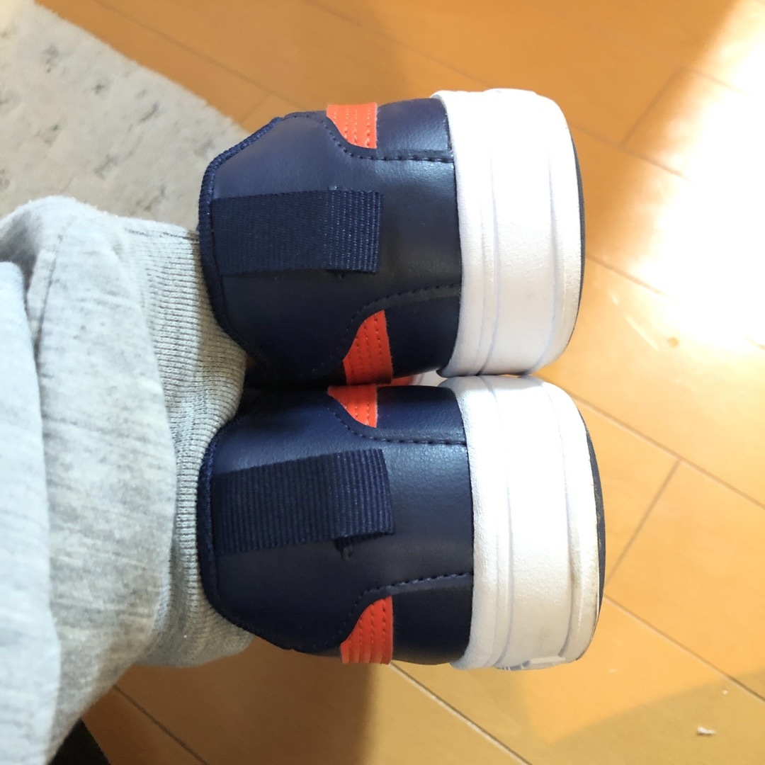 PUMA(プーマ)のPUMA スニーカー キッズ/ベビー/マタニティのキッズ靴/シューズ(15cm~)(スニーカー)の商品写真