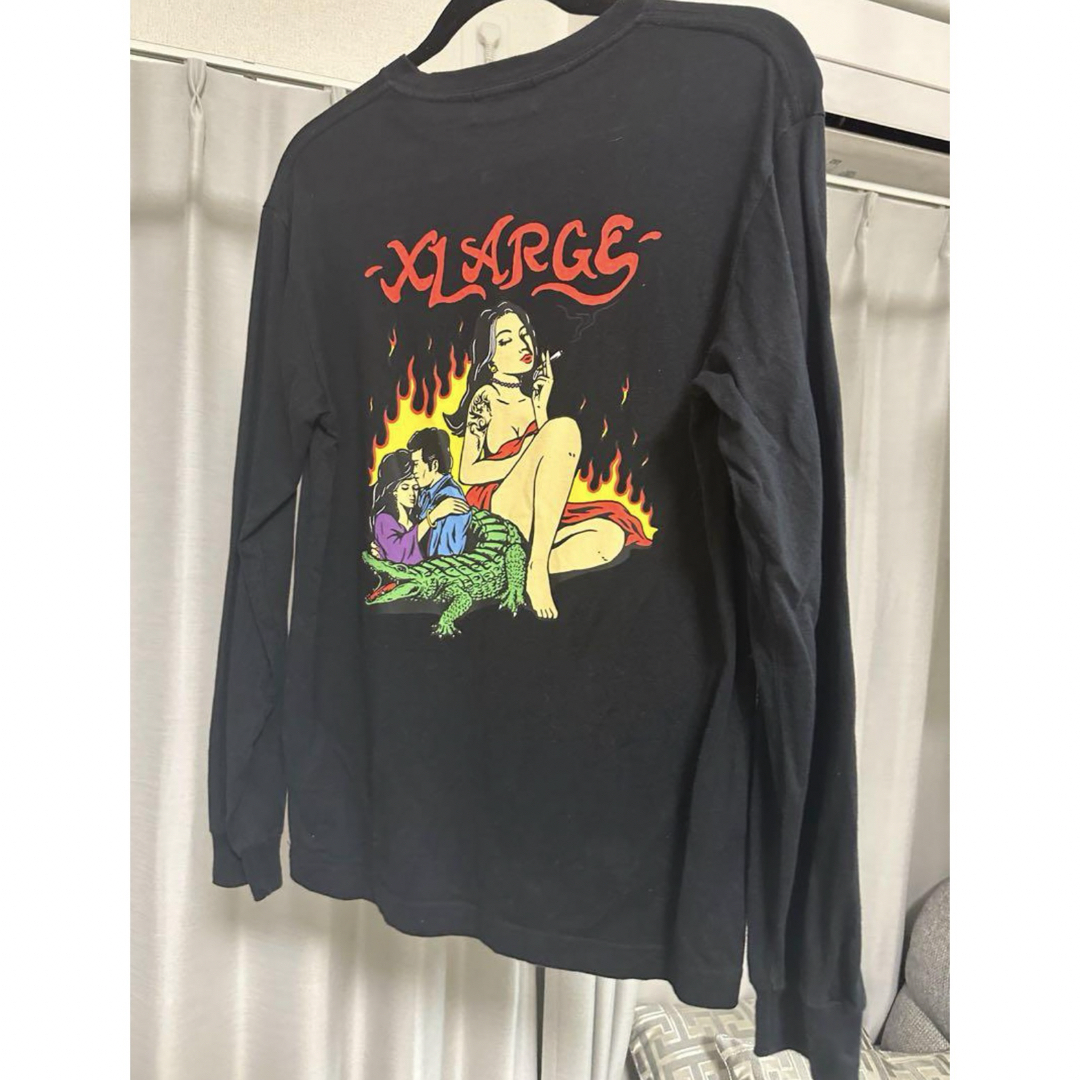 XLARGE(エクストララージ)のXLARGE ワニプリントロゴ　Tシャツ メンズのトップス(Tシャツ/カットソー(七分/長袖))の商品写真