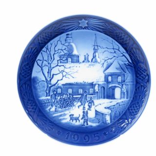 ロイヤルコペンハーゲン(ROYAL COPENHAGEN)の美品 ROYAL COPENHAGEN ロイヤルコペンハーゲン 1995年 マナーハウスでのクリスマス イヤープレート 1枚 飾り皿 インテリア SU5755X (食器)