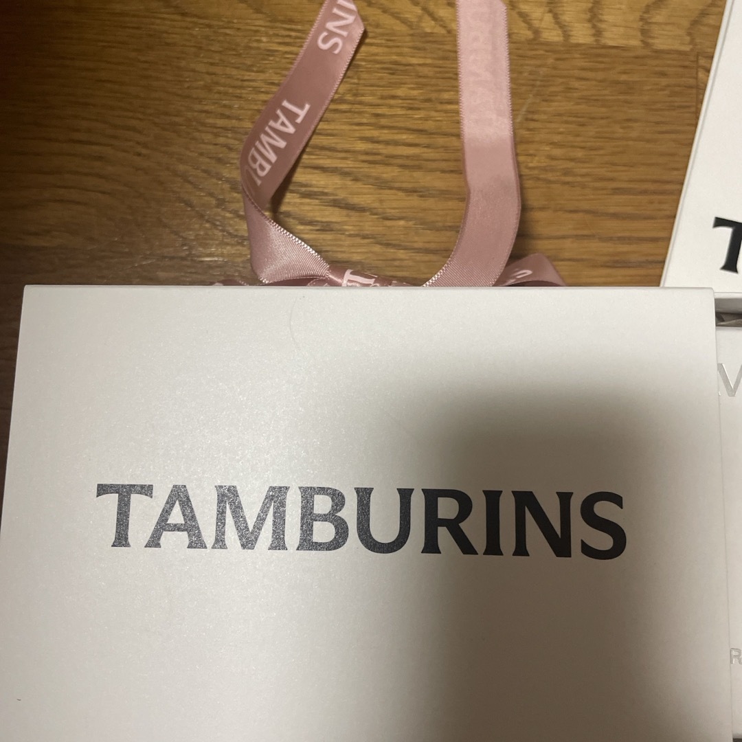 タンバリンズ　エッグ　リップバーム　TAMBURINS ローズウッディ コスメ/美容のスキンケア/基礎化粧品(リップケア/リップクリーム)の商品写真