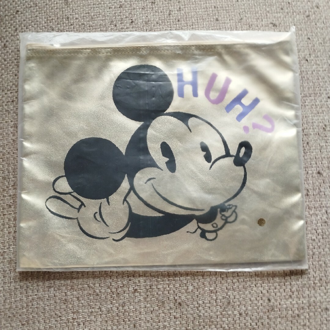 ミッキーマウス　ポーチ レディースのファッション小物(ポーチ)の商品写真
