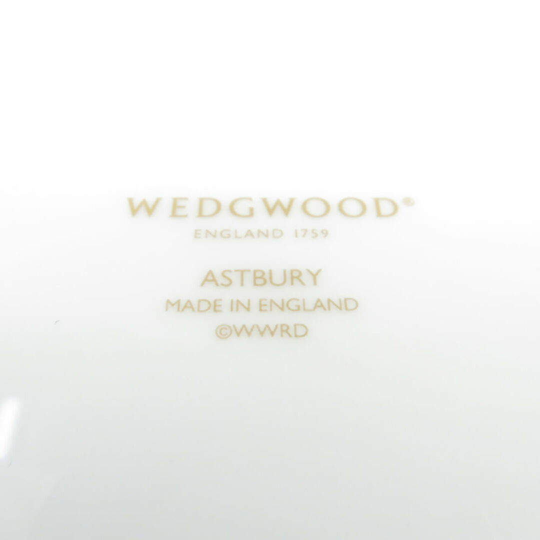 WEDGWOOD(ウェッジウッド)の美品 WEDGWOOD ウェッジウッド ASTBURY アストバリーブラック 中皿 1枚 20cmプレート レア 希少 高級 SY9048G  インテリア/住まい/日用品のキッチン/食器(食器)の商品写真