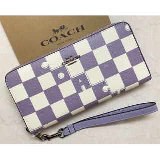 コーチ(COACH)の[新品未使用]✨COACH✨ラウンドファスナー長財布　ストライプ付き✨(財布)