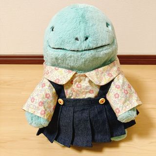 【あいれ様専用】 ふわふわヌオー 花柄シャツ&デニムプリーツスカート(ぬいぐるみ)