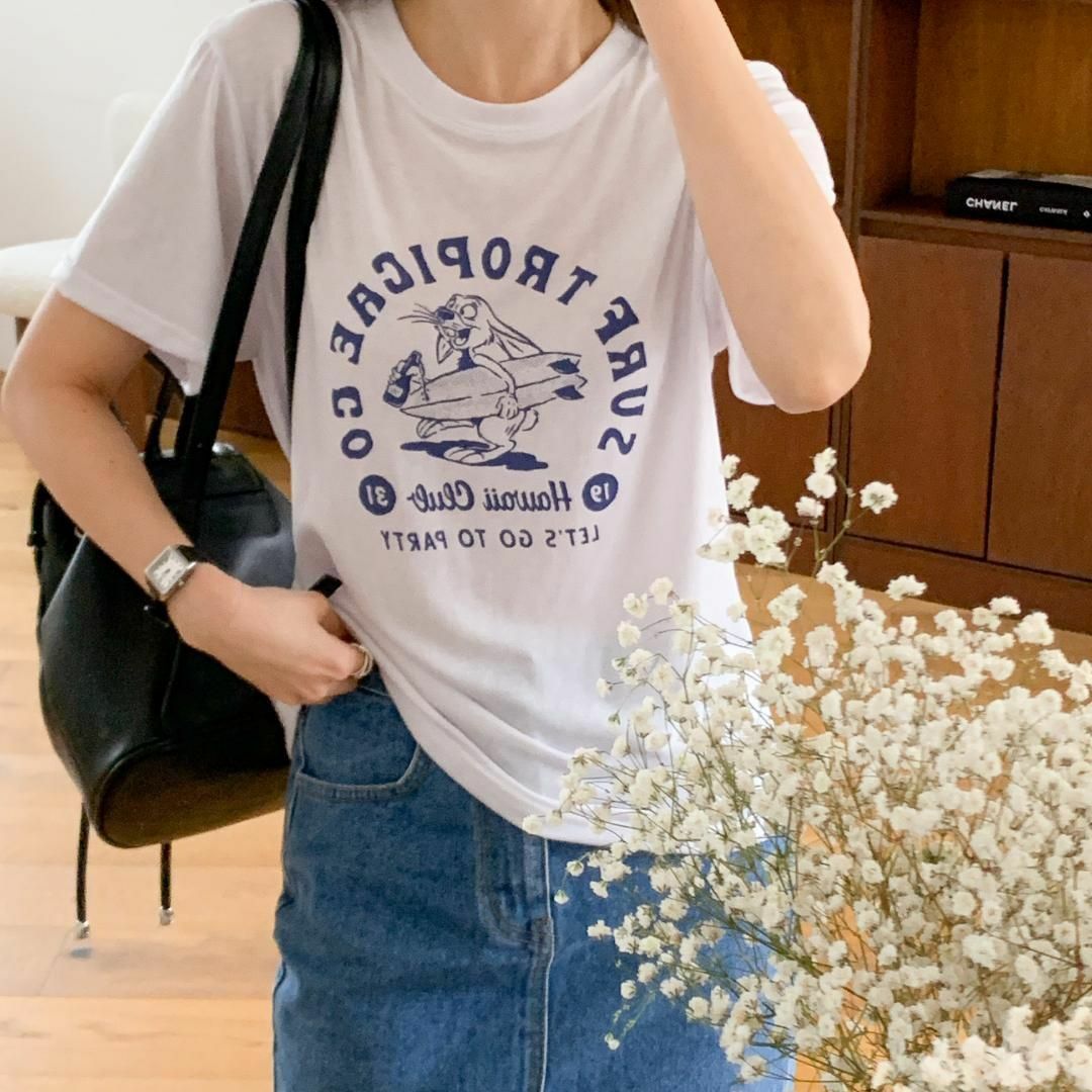 サークルラビットTシャツ うさぎ シャツ ロゴ 英語 韓国 夏 サーフィン レディースのトップス(Tシャツ(半袖/袖なし))の商品写真